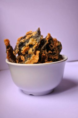 Abur cubur, A auricula-judae mantarı. 