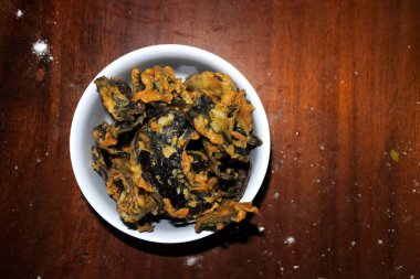 Abur cubur, A auricula-judae mantarı. 