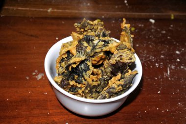 Abur cubur, A auricula-judae mantarı. 