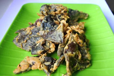 Abur cubur, A auricula-judae mantarı.