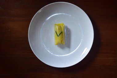 Sarı rulo krep Yapışkan pirinç dolgulu