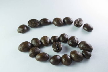 Kahve çekirdekleri ile göz şekli