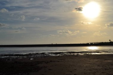 Endonezya, Bali sahilinde alacakaranlık