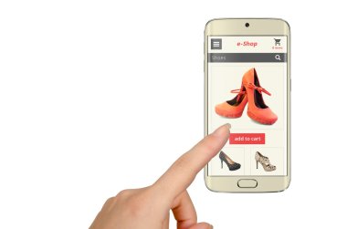 kadın el ile akıllı telefon ile online alışveriş