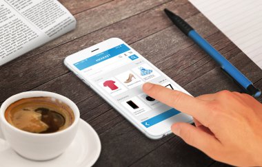 Hatta akıllı telefonu ile alışveriş