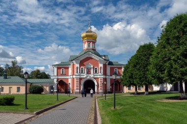 Filip Kilisesi 'nin manzarası, Moskova Metropolitan' ı Valdai Iversky Manastırı topraklarında. Novgorod Oblastı Valdaysky Bölgesi, Rusya.