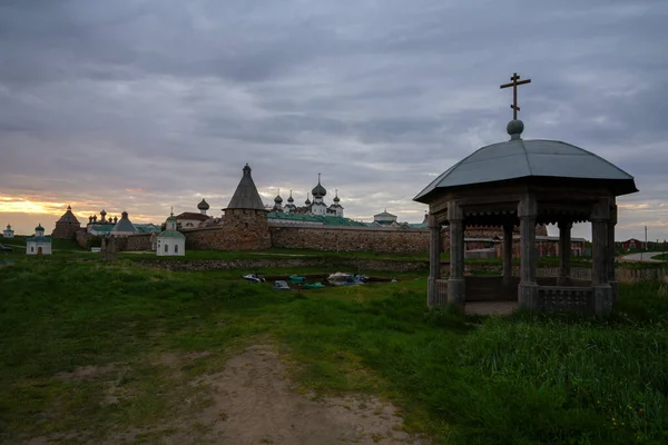 Vista Antigua Capilla Mirador Pueblo Solovetsky Monasterio Solovetsky Spaso Preobrazhensky — Foto de Stock