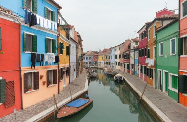 Burano adanın Venedik görüntülemek