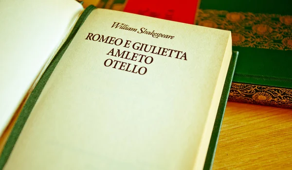 William Shakespeare literature: Romeo and Juliet, Othello, Hamle — Stock Photo, Image