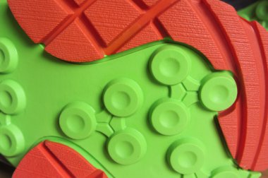 Dağ ayakkabıları için kavrama teknolojisi