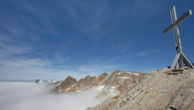 Yüksek dağ sahneleri Zillertal Alps - İtalya