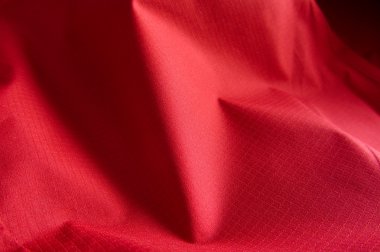 Dağ kıyafetleri için su geçirmez teknoloji