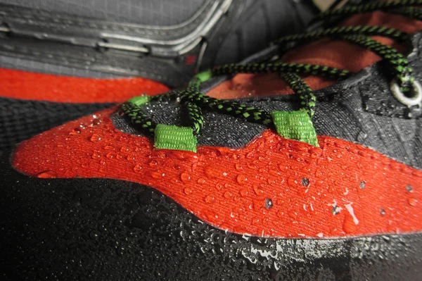 Tecnologia impermeabile per le scarpe da montagna — Foto Stock
