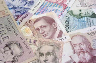 İtalyan eski faturaları doku