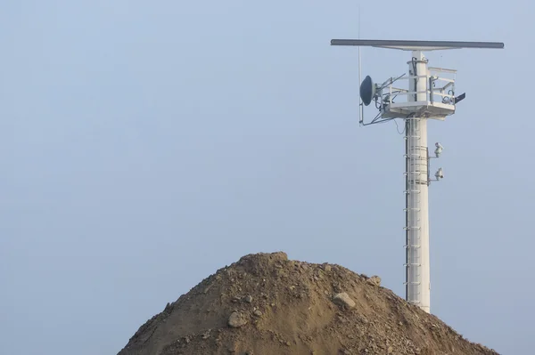 Antena de radar en obra — Foto de Stock