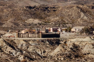 Fort Bravo Vahşi Batı Köyü Almerya 'nın Tabernas Çölü' ndeki filmi.