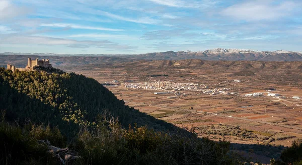 Vista Panorámica Ciudad Alcalá Xivert Cerro Fortaleza Sierra Irta España —  Fotos de Stock