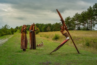 Geisain the Rhoen, Almanya - Ağustos 2021: Eski Alman iç sınırında Umut Yolu