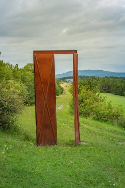 Eski Alman iç sınırında Alfa Noktası Anıtı