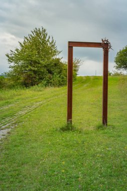 Eski Alman iç sınırında Alfa Noktası Anıtı