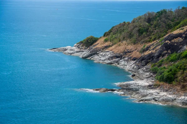 Phuket Bakış Açısı Mavi Gökyüzü Olan Ada Konu Bulanıklaştı — Stok fotoğraf