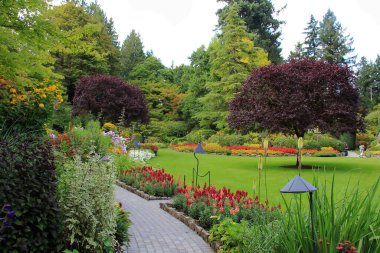 Ulusal tarihi mekan ama baharda bahçe.,