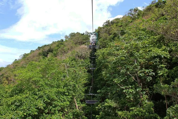 Ocho Rios 'taki Seilbahn Jamaika Gizemli Dağı