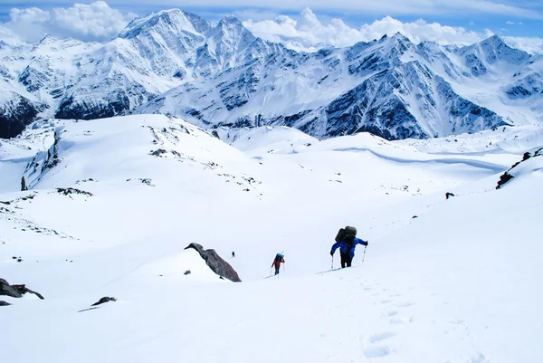 Randonnées dans les montagnes d'hiver — Photo