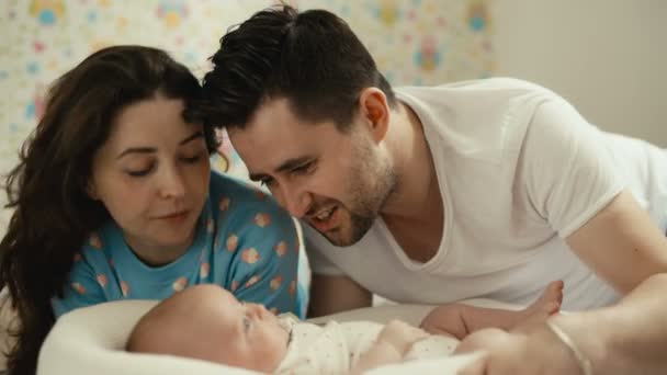 happy parents happy baby