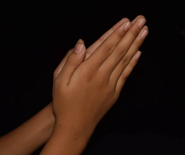 Manos Namaste Oración Mudra Aislado Sobre Fondo Negro Namaste Gesto — Foto de Stock