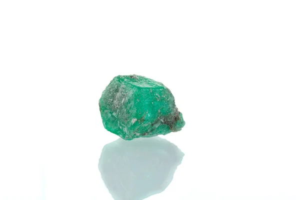 Macro Mineral Stone Emerald White Background Close — Stock Photo, Image