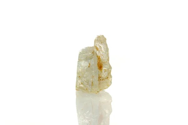 Topacio Piedra Mineral Macro Sobre Fondo Blanco Cerca — Foto de Stock