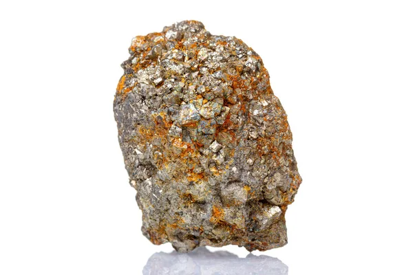 Makro Minerální Kámen Arsenopyrit Bílém Pozadí Zblízka — Stock fotografie
