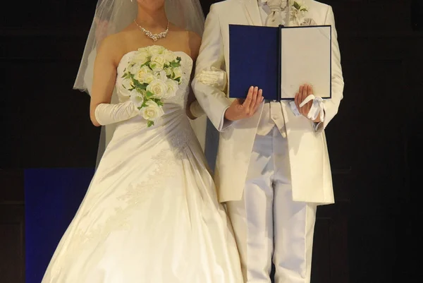 Afirmação Imagem Nupcial Casamento Capela Gracioso Brilhante Casamento Muito Elegante — Fotografia de Stock