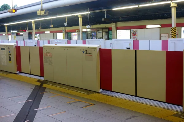 Electrónica Una Elegante Puerta Automática Para Los Pasajeros Metro Que — Foto de Stock