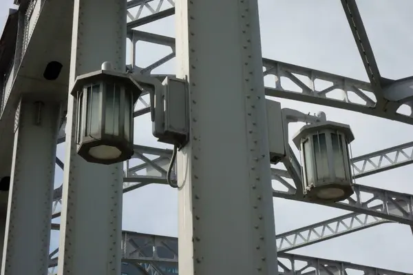 Lanterns Iron Bridges Depictions Lamps Heavy Building Patterns — Foto Stock