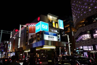 Japon Tokyo Ginza 4-chome, en lüks Sakka-gai, gece görüşü