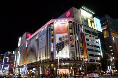 Japon Tokyo Ginza 4-chome, en lüks Sakka-gai, gece görüşü
