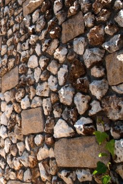 Çakıl yoğun yığılı