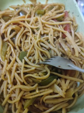 Ekstra soslu özel Hakka Eriştesi