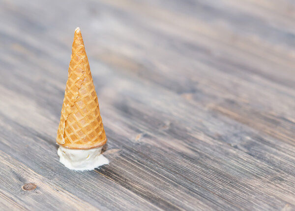 Flipped vanilla ice cream in a waffle cones