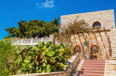 Tipik Yunan house, Yunanistan için önde gelen merdiven