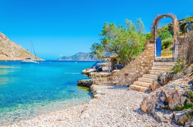 Merdiven Yunanistan kumlu plaja Kalimnos adası