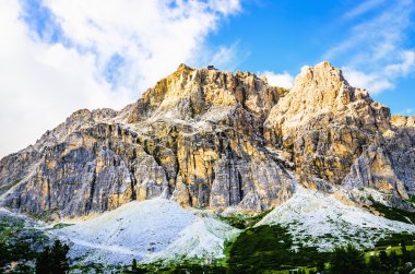 İtalyan dolomites peyzaj
