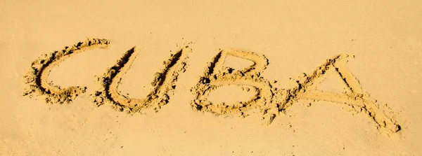 Cuba scritto in una sabbia — Foto Stock