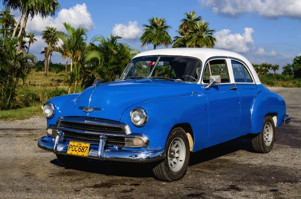 Bleu classique voiture américaine — Photo