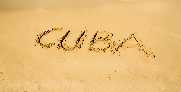 Cuba scritto in una sabbia — Foto Stock