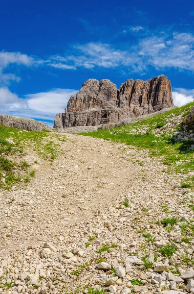 Panorama över Dolomiterna bergen — Stockfoto