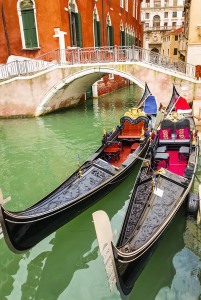 Scenic canal with gondolas — Stok fotoğraf