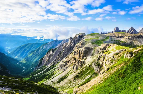 Удивительные пейзажи Доломитов — стоковое фото